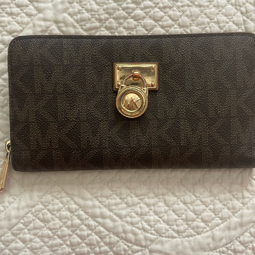 Mk Signature Wallet (Large) - image 1